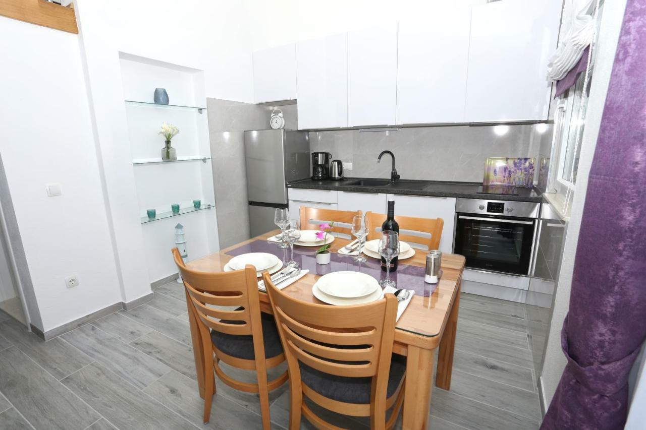 Apartman Kristian Trogir Exterior photo