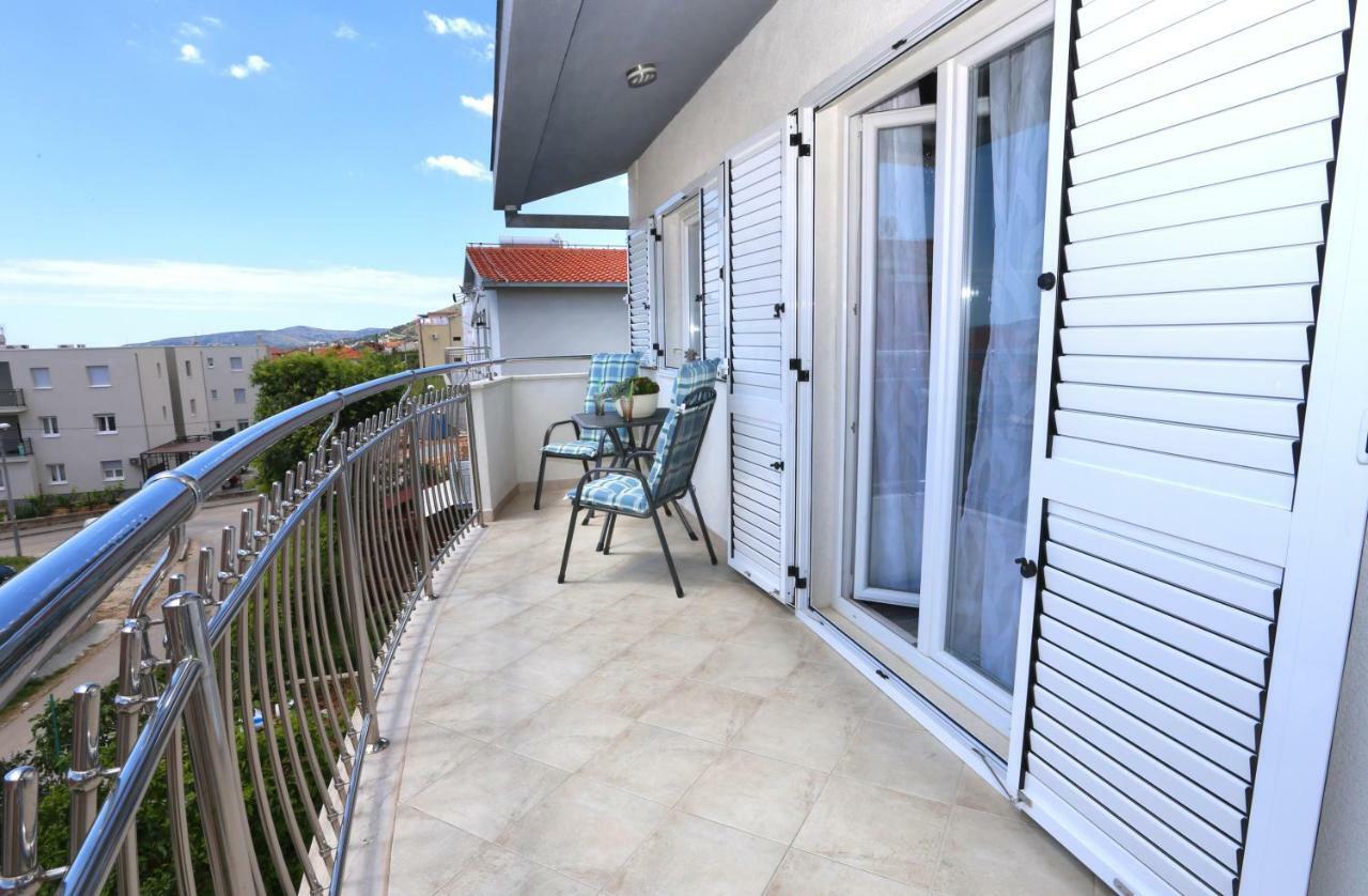Apartman Kristian Trogir Exterior photo