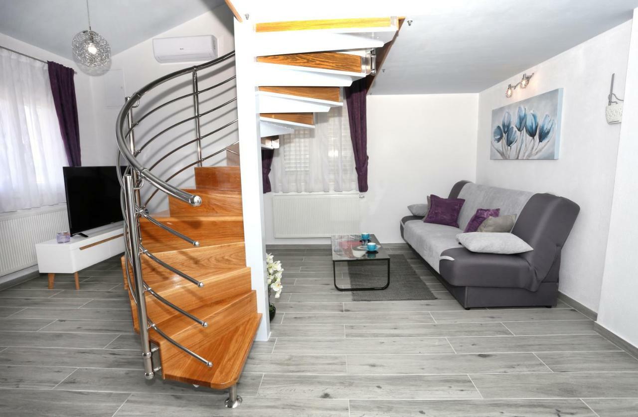 Apartman Kristian Trogir Exterior photo